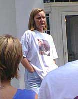 Cynthia Shearer talks to SHS students at Faulkner's Rowan Oak home .  Photo by N. Jacobs