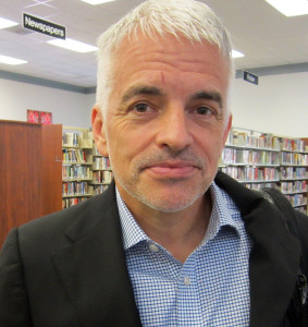 Neely Tucker, Nov. 12, 2015, at Starkville Public Library. Photo by Nancy Jacobs