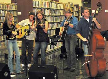 Nash Street plays at in the library for Starkville Reads opening event of the NEA Big Read in 2007. Photo by Nancy Jacobs.