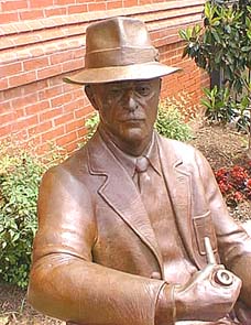 William Faulkner bronze by William Beckwith in courtyard of Oxford City Hall. Photo by Nancy Jacobs 